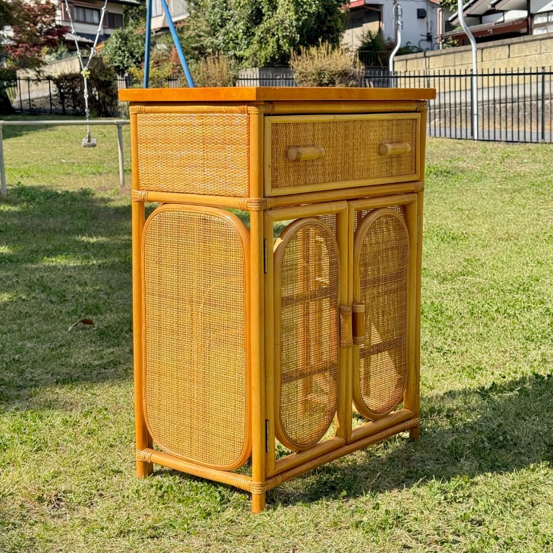 ビンテージ　オールドラタン　キャビネット　ランドリーラック