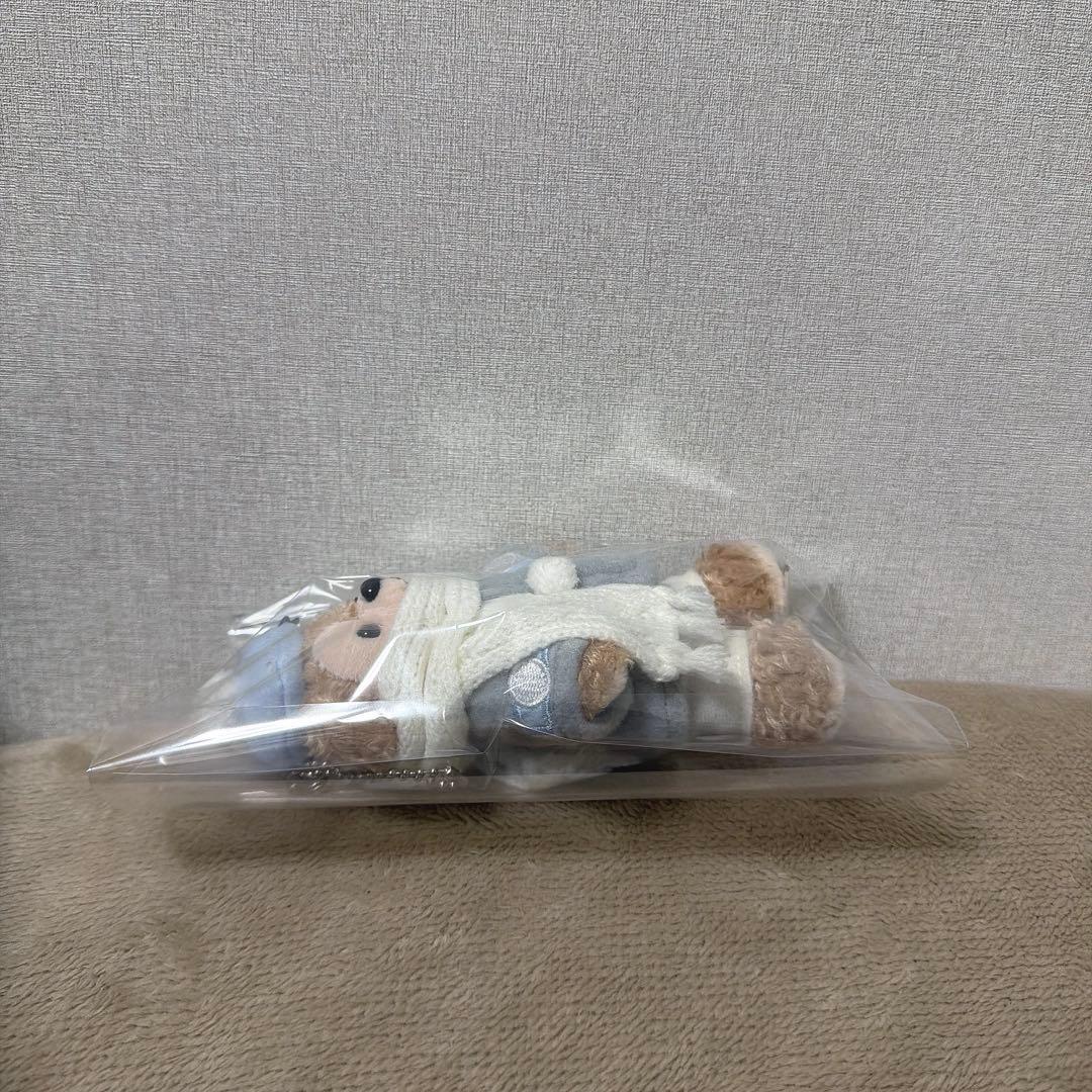 即購入可。ダンシングスノーフレークス　ダッフィーぬいぐるみバッジ　ぬいば美品