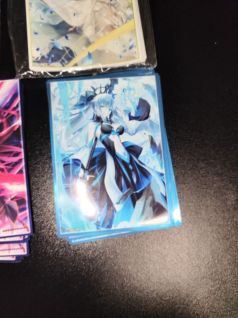 愛*紗様 まとめ売り　光崎　シロナ　スカサハ　ジャンヌ　　19枚目画像のスリーブ