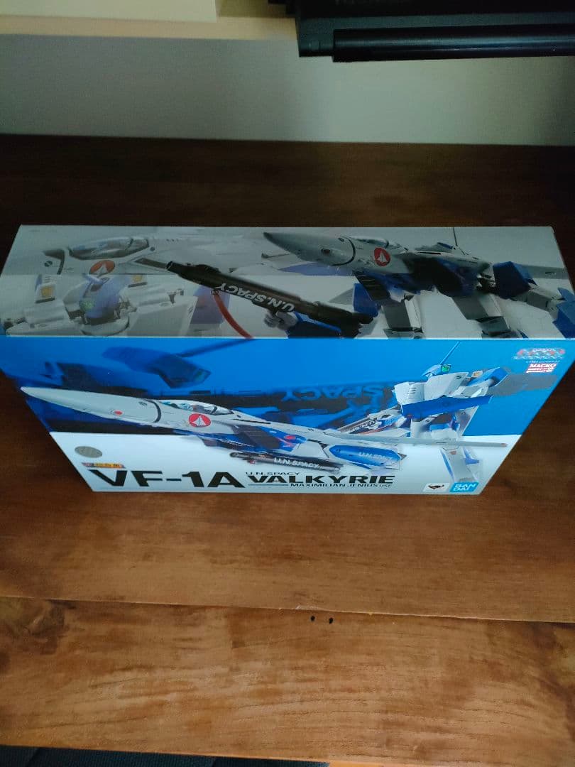 BANDAI VF-1A Valkyrie マクシミリアン・ジーニアス
