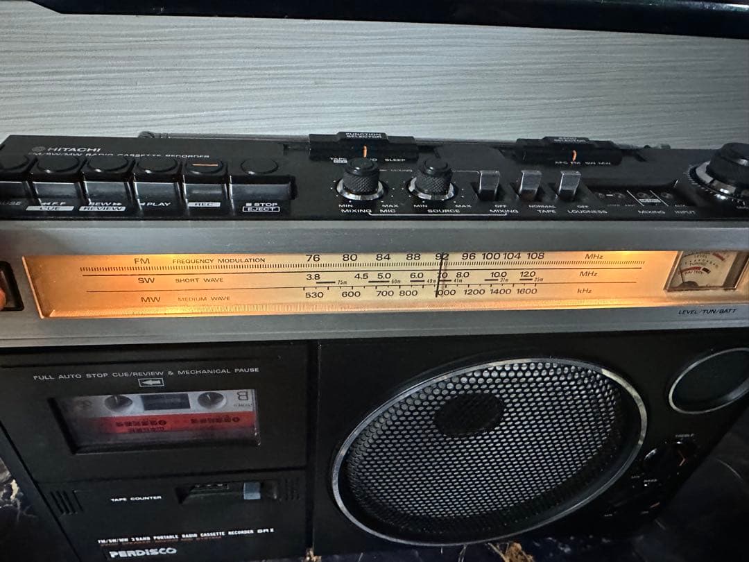 美品！動作品TRK-5240 ラジカセHITACHI/日立FM/SW/MWラジオ