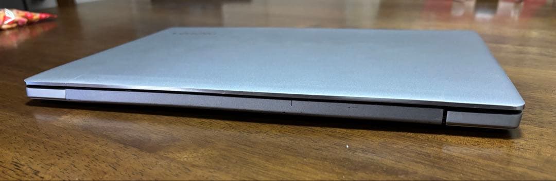 【ジャンク】Lenovo IdeaPad 720S-13IKB