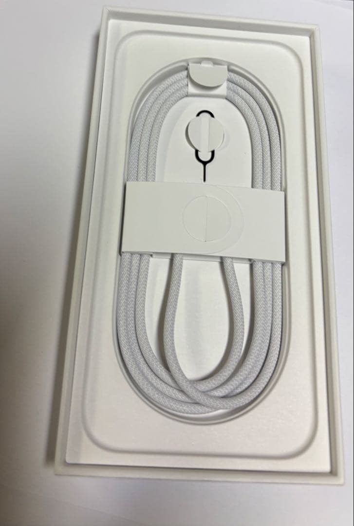 iPhone 16eホワイト 256gb 本体