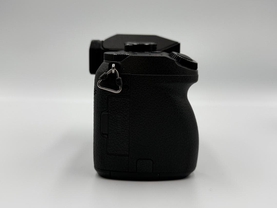 Panasonic パナソニック LUMIX DMC-G7 ミラーレスカメラ