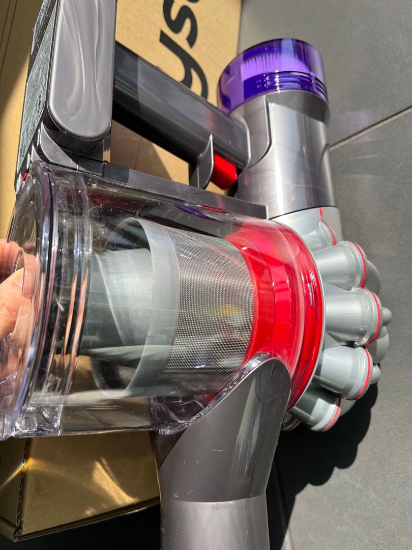 DYSON V8 コードレスクリーナー SV25 RD2