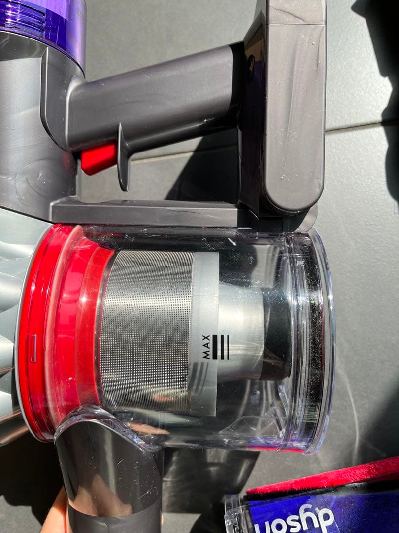 DYSON V8 コードレスクリーナー SV25 RD2