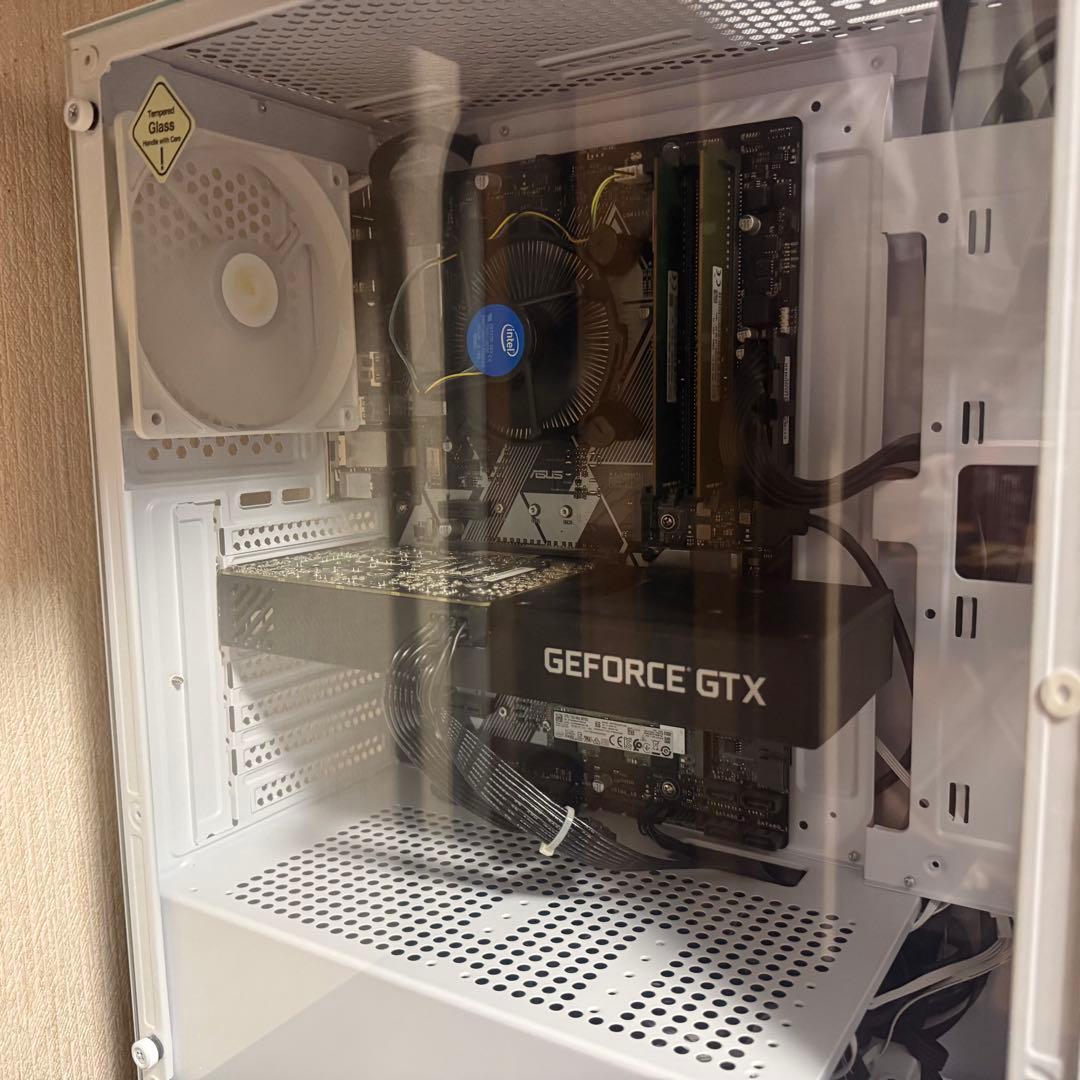 【専用】 白ゲーミングPC/i5 8400/GTX1660ti
