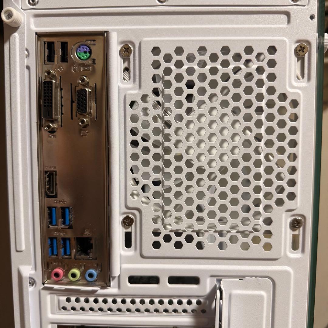 【専用】 白ゲーミングPC/i5 8400/GTX1660ti