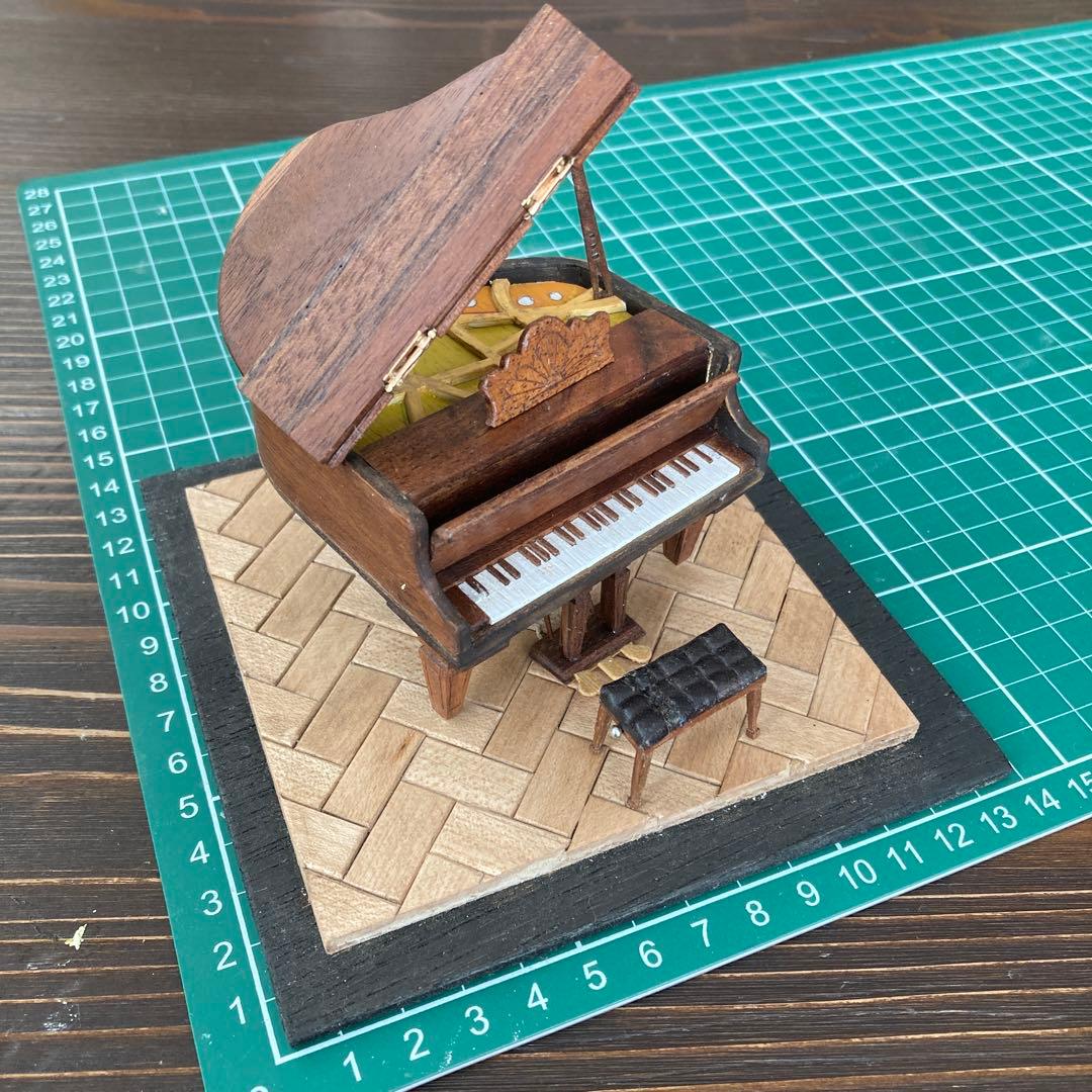 ミニチュア作品　グランドピアノ