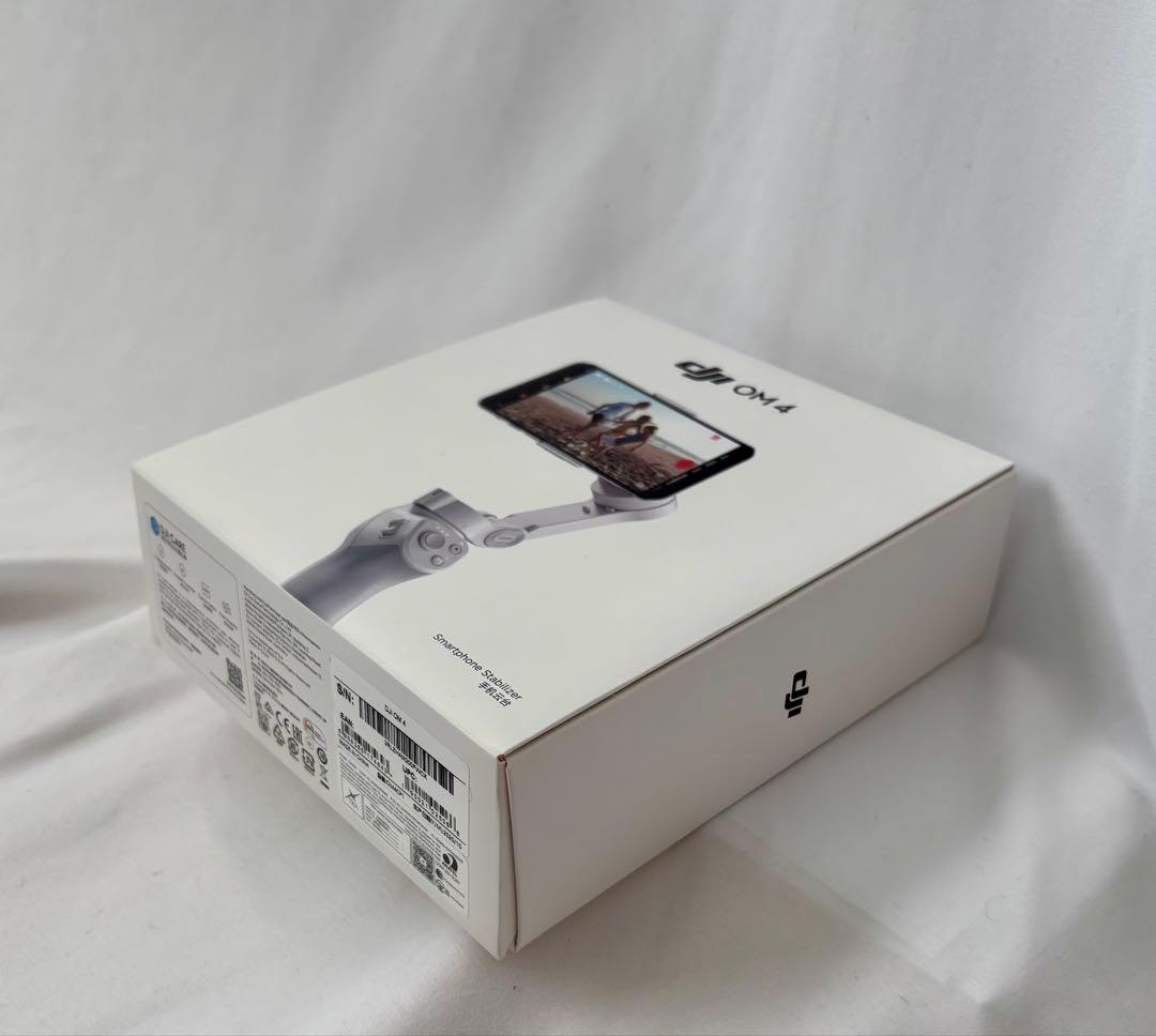 DJI Osmo Mobile 4 スマートフォン用スタビライザー ジンバル