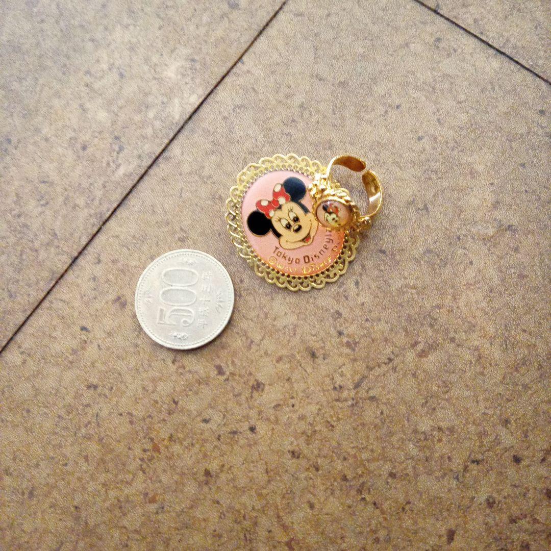 ディズニーレトロ ミニーマウス 指輪&ピンバッジ