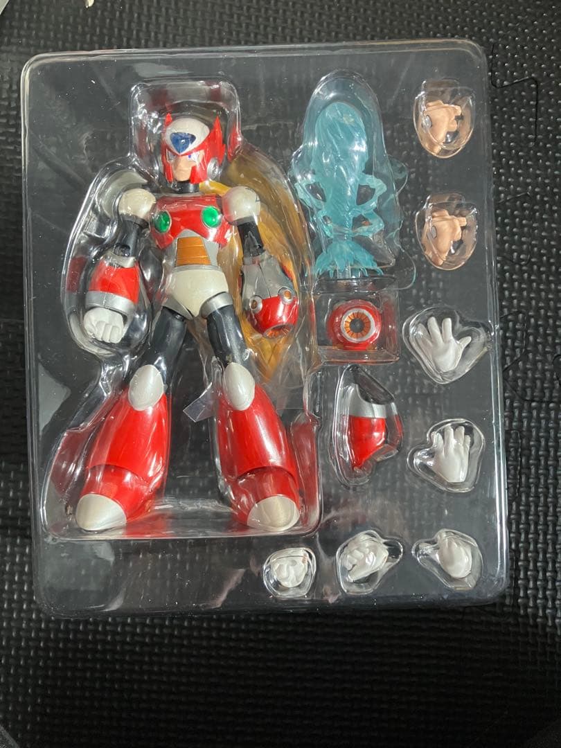 BANDAI ROCKMAN X ZERO フィギュア