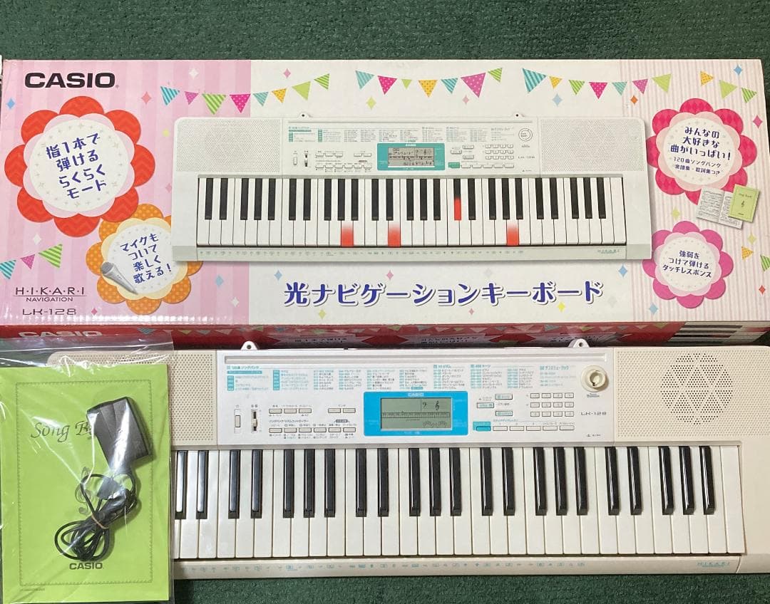 CASIO LK-128 ホワイト電子キーボード 電子オルガン
