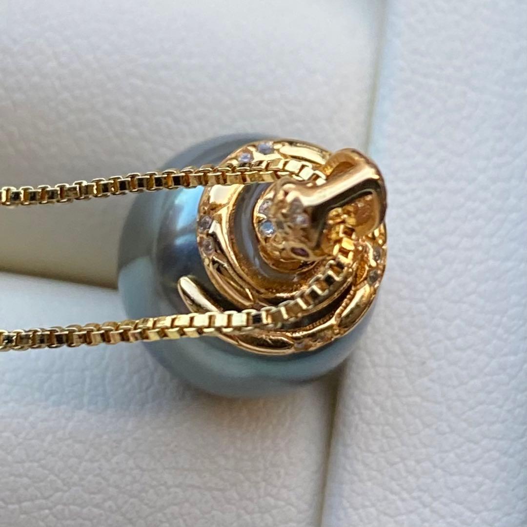 本真珠　南洋黒蝶真珠ネックレストップ 12.8mmグリーンPT786