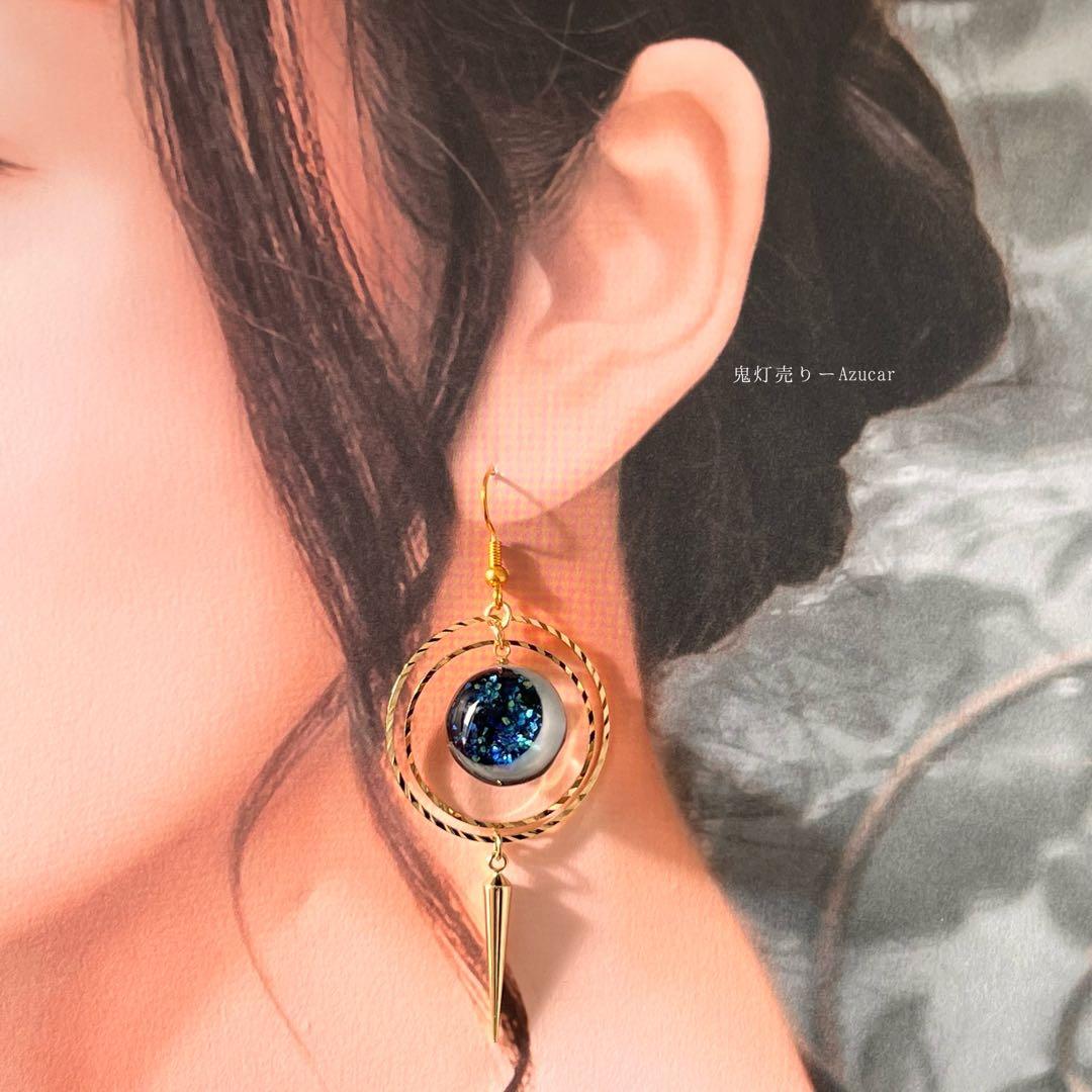 三日月サンセットと魔法陣天球儀の歯車スチームパンク ピアス　イヤリング