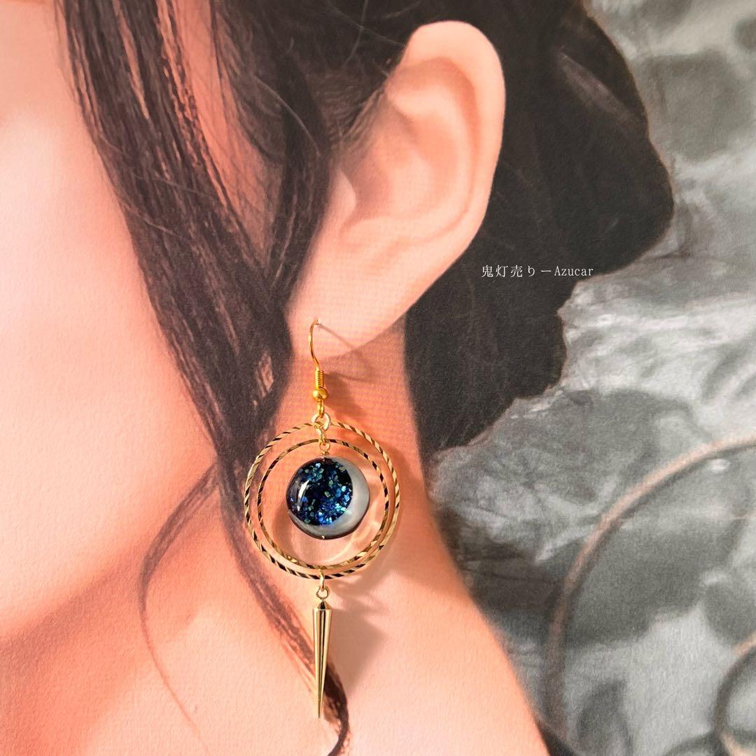 三日月サンセットと魔法陣天球儀の歯車スチームパンク ピアス　イヤリング