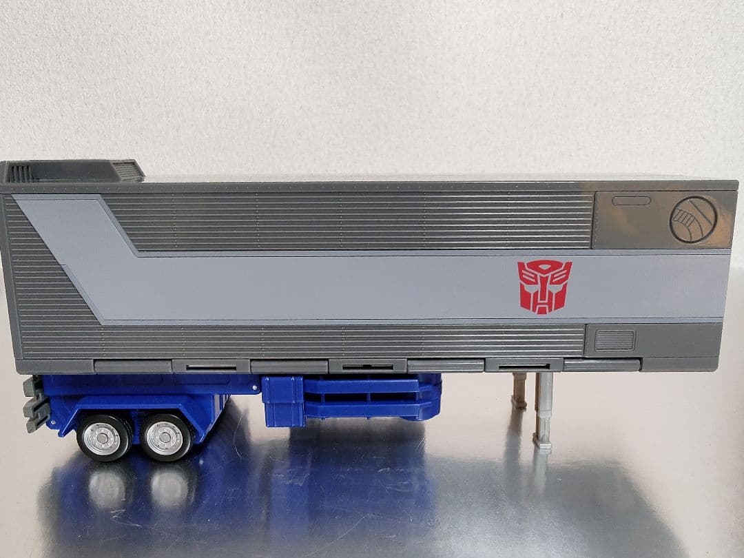 トランスフォーマー スタジオシリーズ SS142 オプティマスプライム