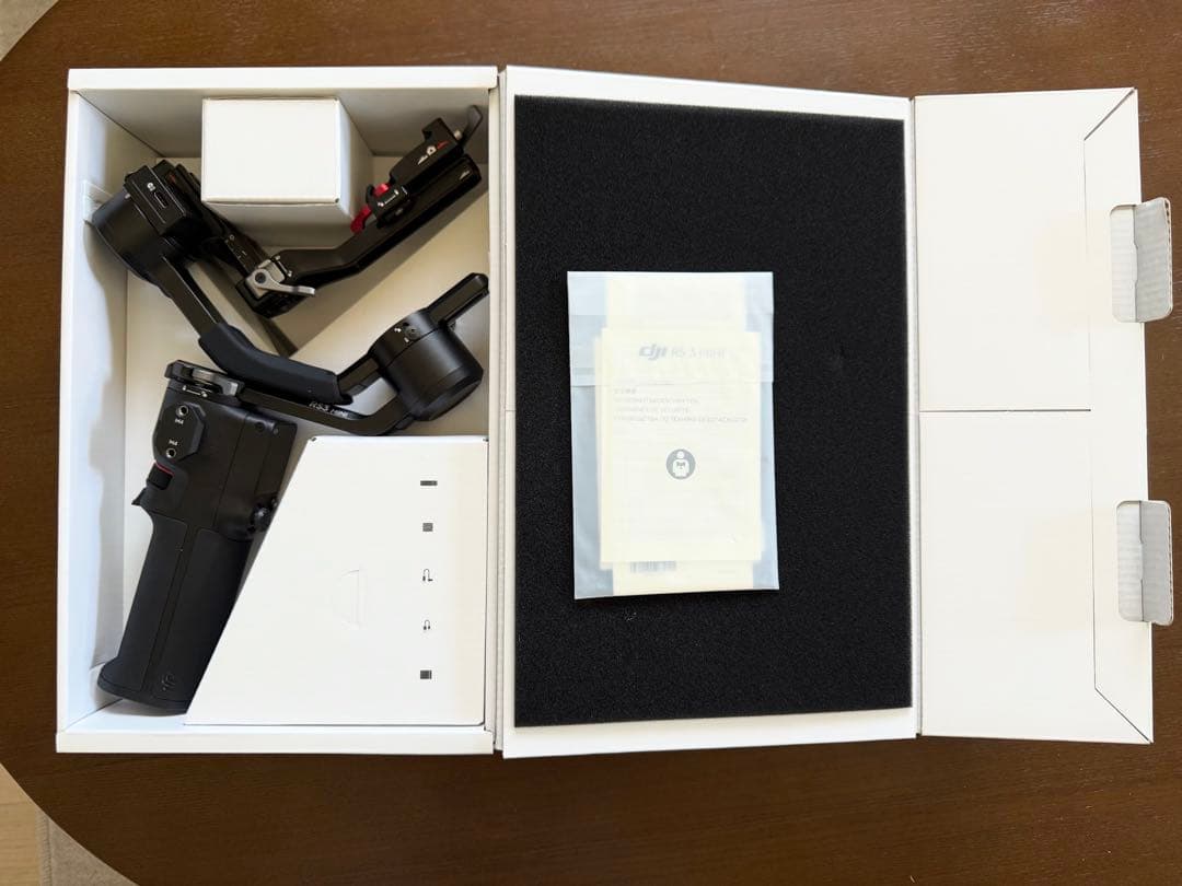 DJI RS3 mini 3軸ジンバル 軽量スタピライザー ビデオカメラサポート