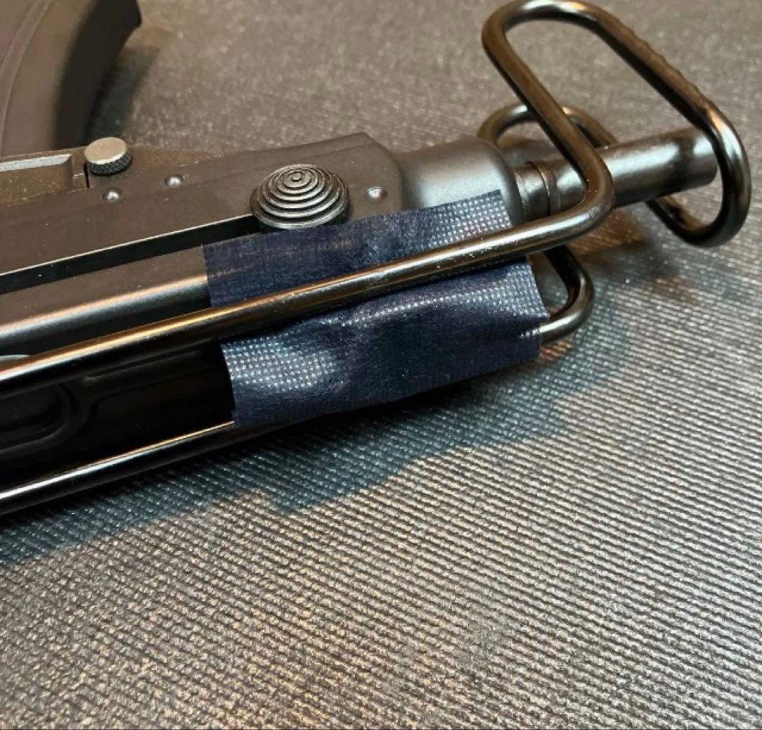 東京マルイ コンパクト電動ガン スコーピオン 電動ガン Vz61ほぼ新品