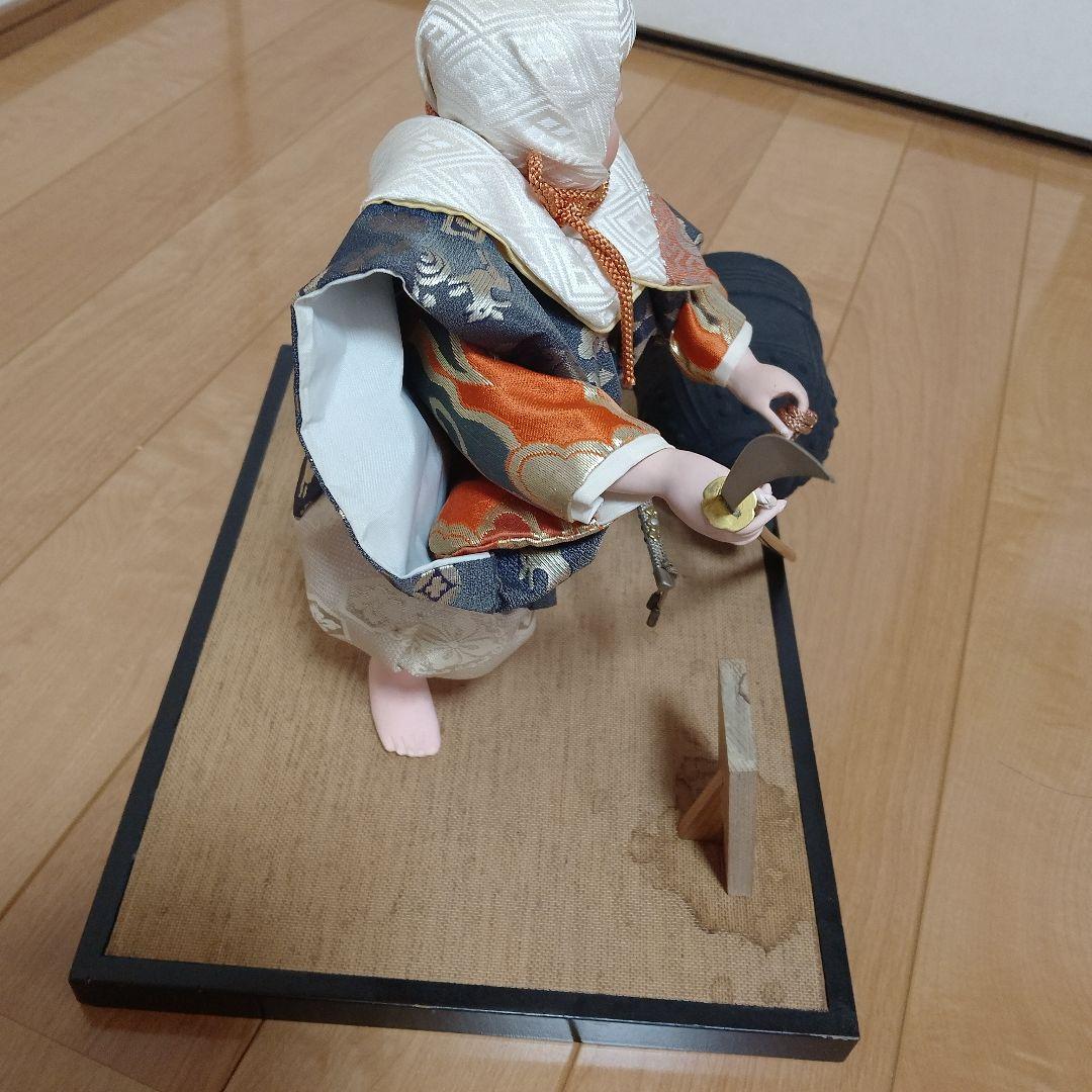 五月人形 伝統的な衣装