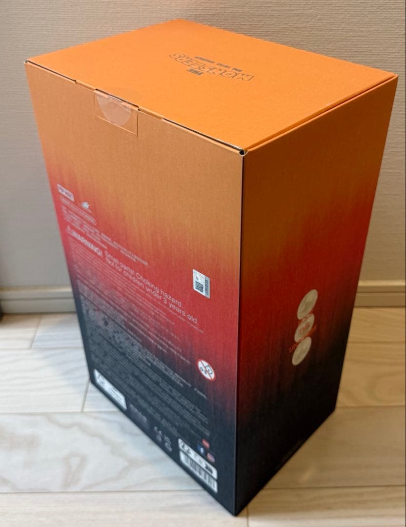 【正規品】LABUBU ROCK THE UNIVERSE ラブブ　ぬいぐるみ