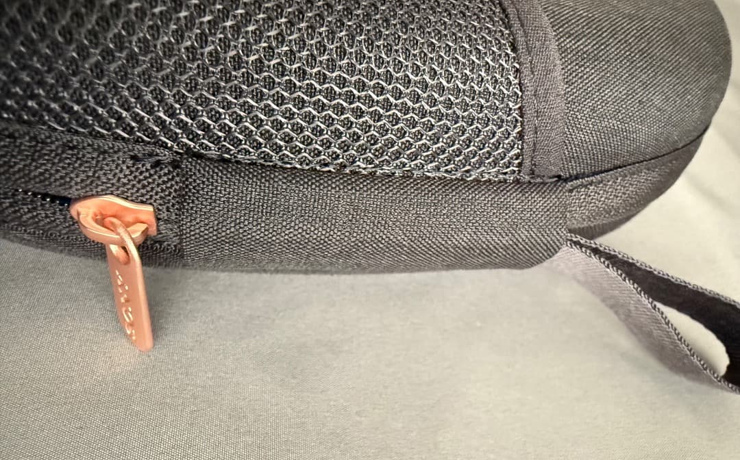 Sony WH-1000XM4 ブラック