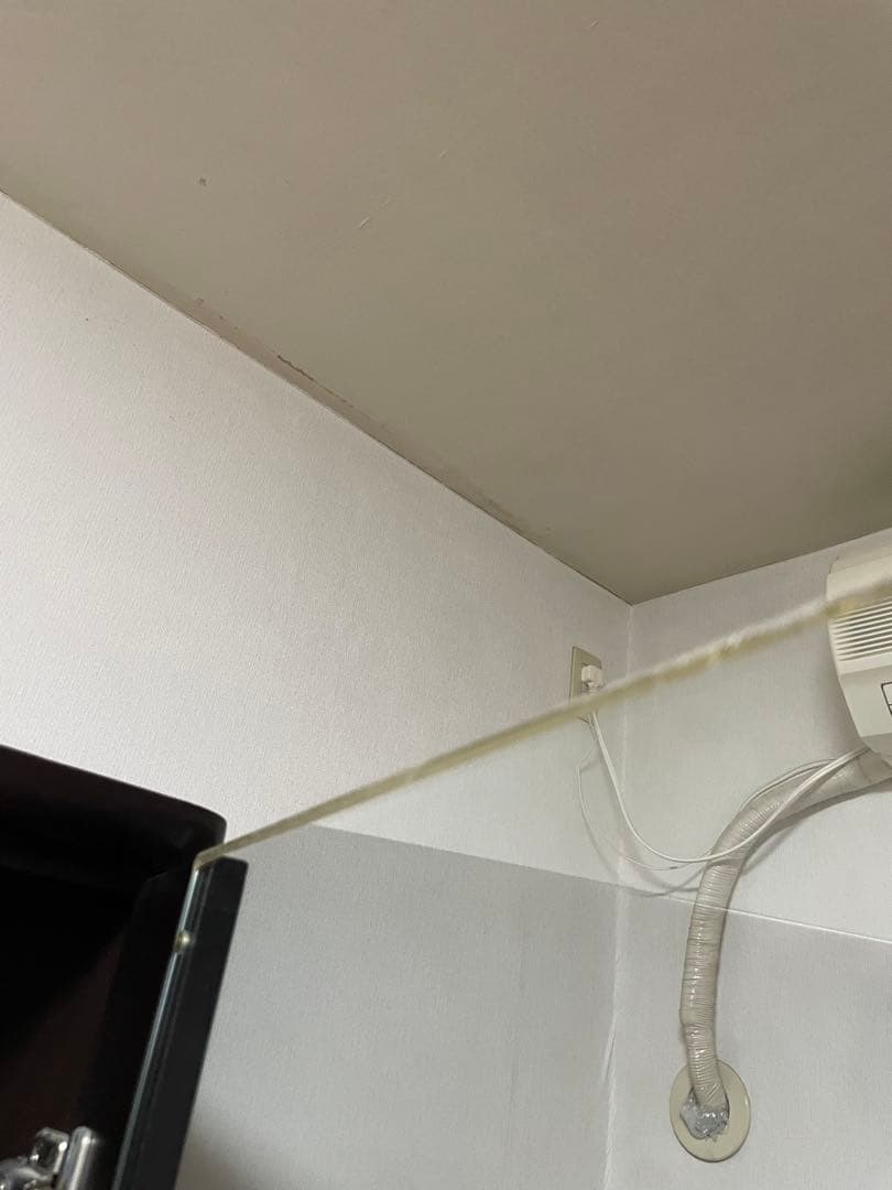 全面ガラス　木製ガラス扉キャビネット ダークブラウン　下段に引き出し