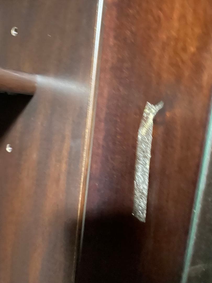 全面ガラス　木製ガラス扉キャビネット ダークブラウン　下段に引き出し