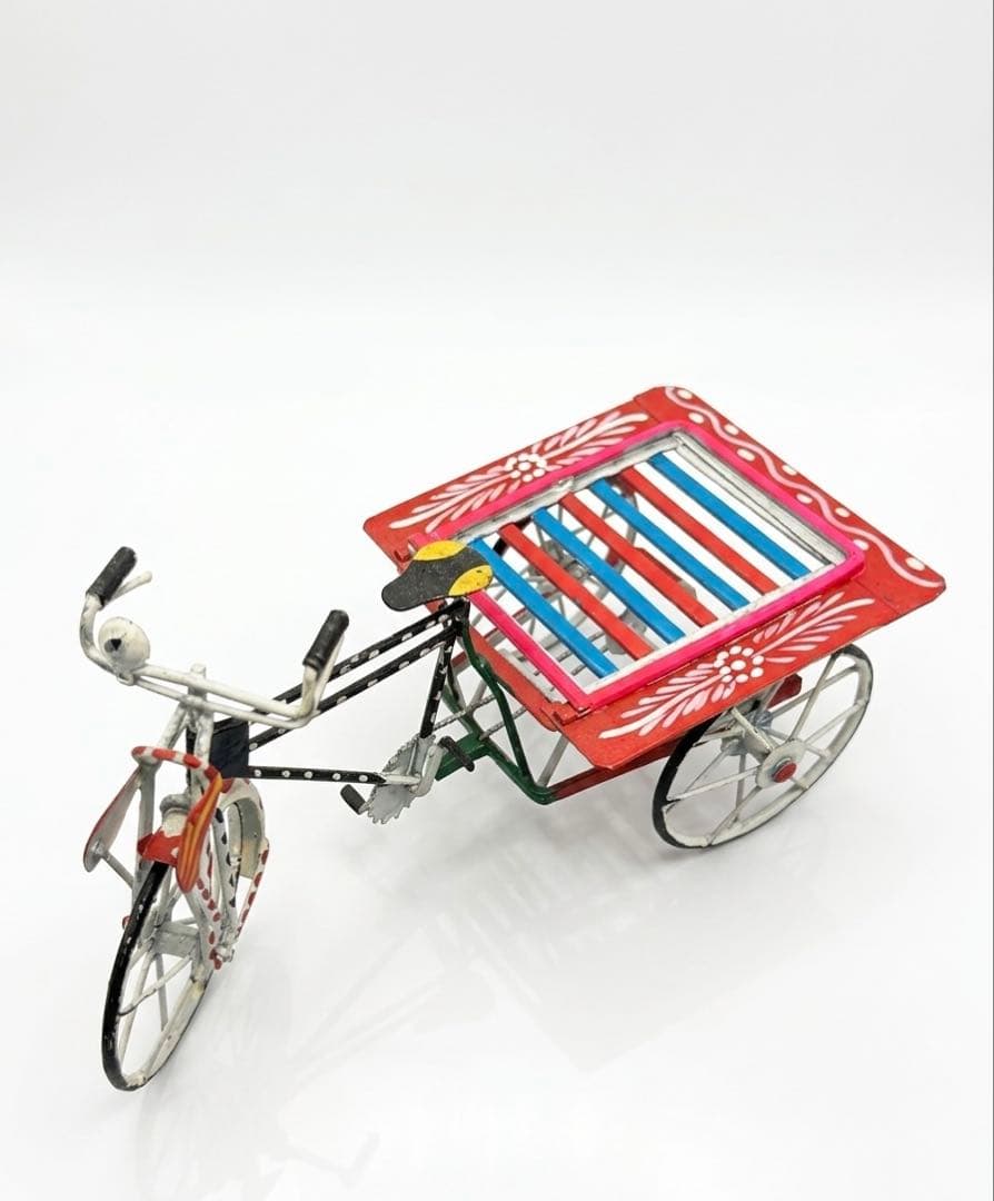リキシャのミニチュア自転車 赤・青・白・緑