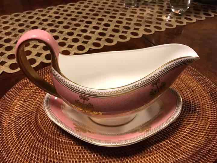 コロンビア パウダーピンク ソースボート