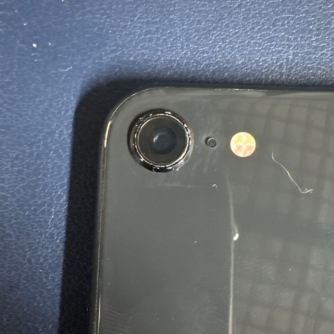 iPhone se 第二世代 64gb SIMフリー 本体