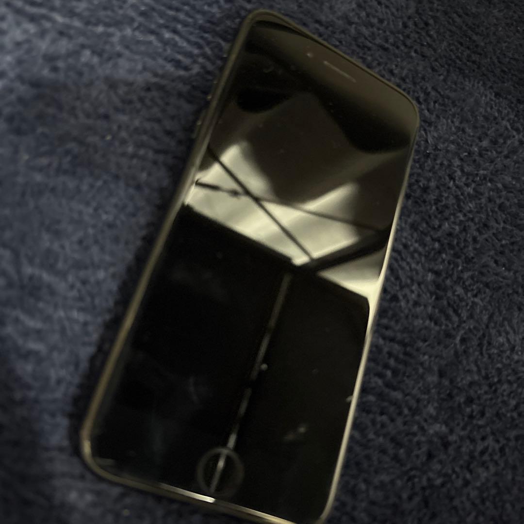 iPhone se 第二世代 64gb SIMフリー 本体