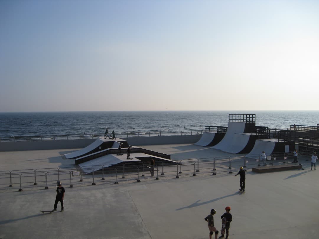 バッテリー、充電器付【動作確認済】Canon IXY DIGITAL 810IS