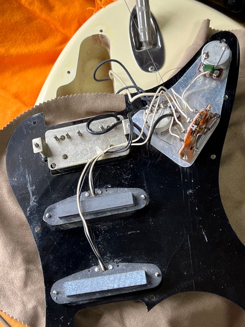 フェンダー ジャパン STM-60 ストラトキャスター / Eシリアル