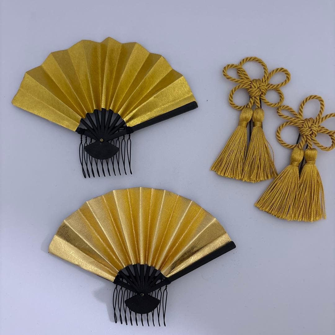 確認用　髪飾り　扇子　房　和玉　梅の花　成人式　七五三　卒業式　お祭り　縮緬
