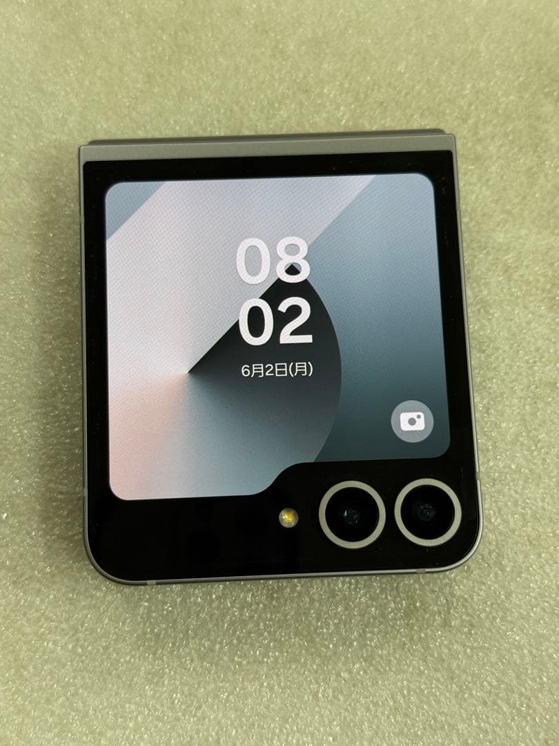 SIMフリー Samsung Galaxy Z Flip6 シルバー 512GB