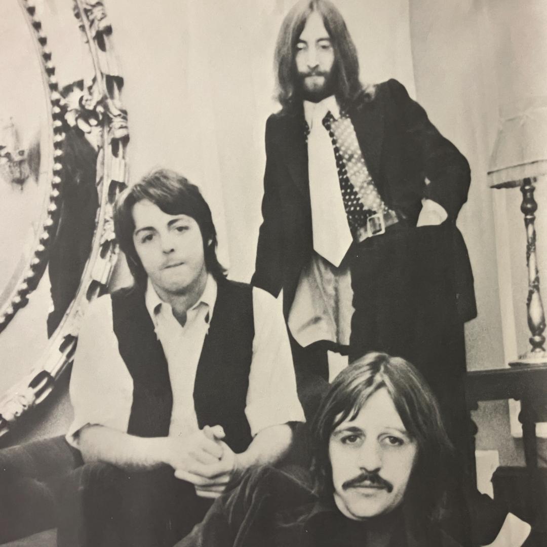 ビートルズ ポスター 横 モノクロ 東芝EMI R8SB346