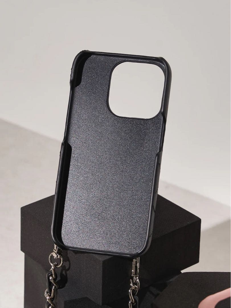 Darich ストーンロゴキルティングiPhone15ProMaxケース