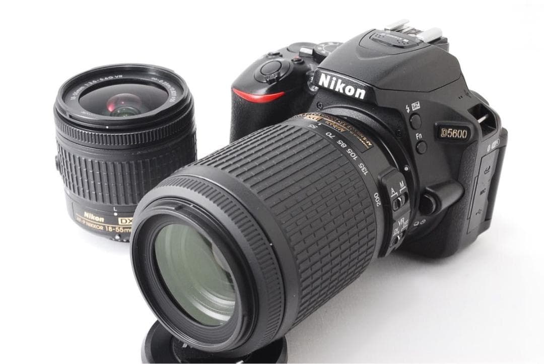 動作良好 Nikon D5600 ダブルレンズ スマホ転送 WiFi