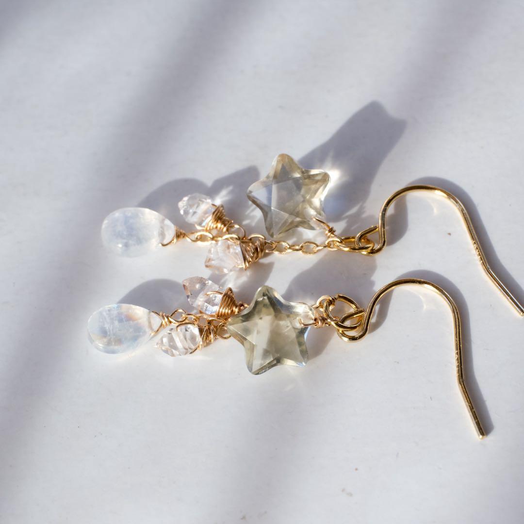 希少！14kgfリビアングラス星ピアス/イヤリング