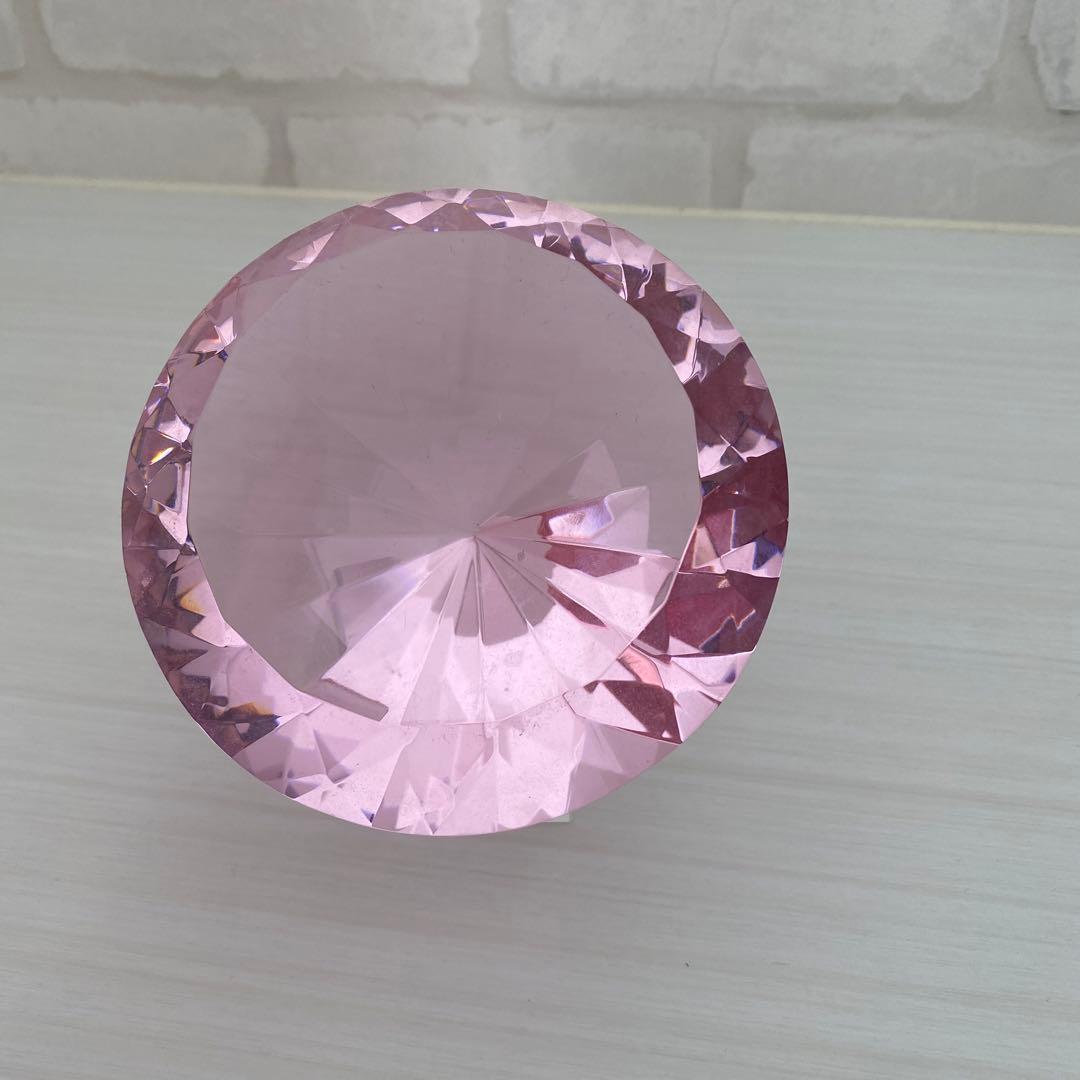 ダイヤモンド型オブジェ