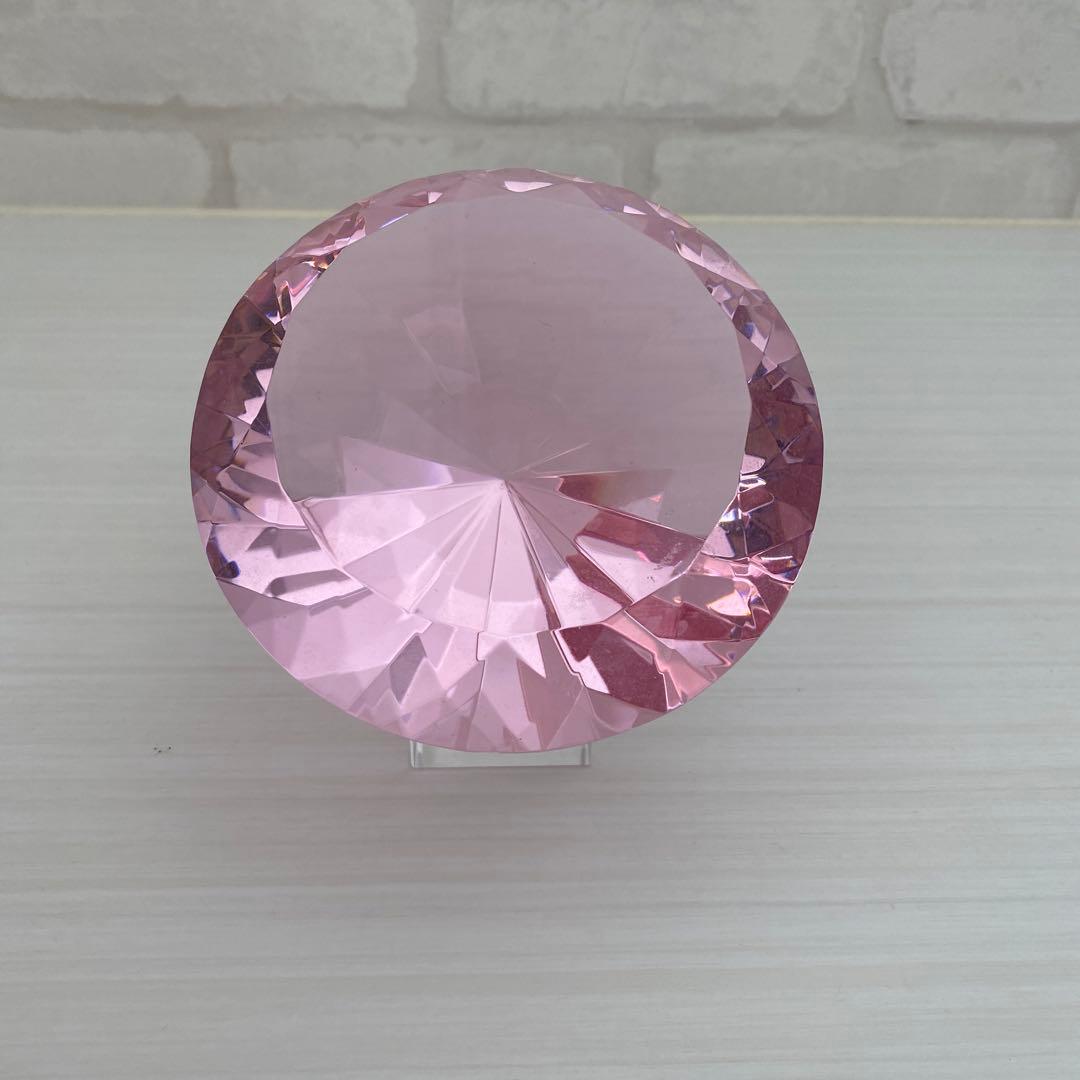 ダイヤモンド型オブジェ