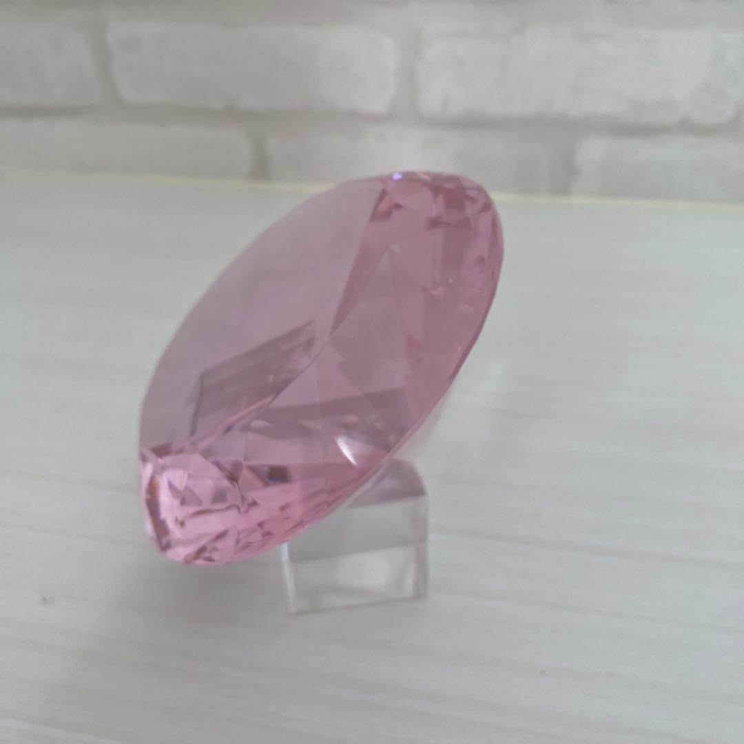 ダイヤモンド型オブジェ