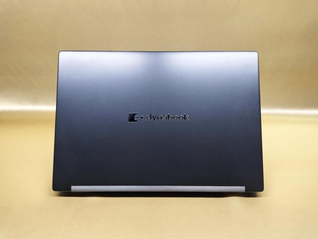東芝　Dynabook G83/KW　高性能　2023年モデル(K-217)