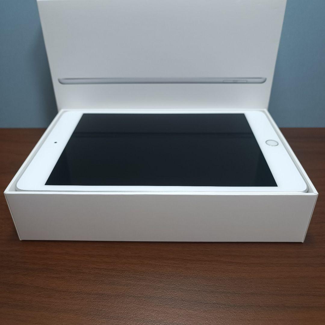 (美品) iPad Mini5 第5世代 WiFi 256GB キーボード付き