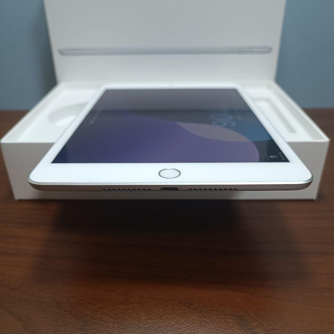 (美品) iPad Mini5 第5世代 WiFi 256GB キーボード付き