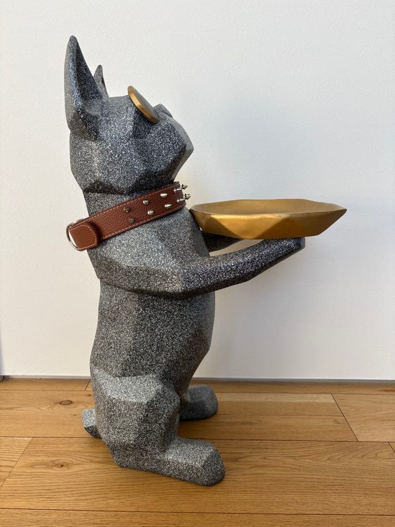 【美品】犬型トレイ付き置物 ドッグ サングラス ベルト 首輪 鍵置き オブジェ