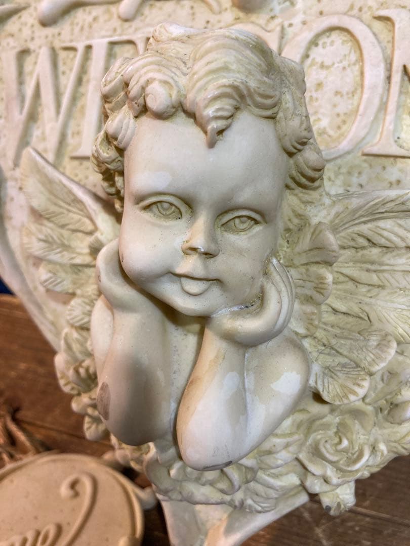 A 天使　エンジェル　壁掛けインテリア　ロココ調　ウェルカムボード　アンティーク