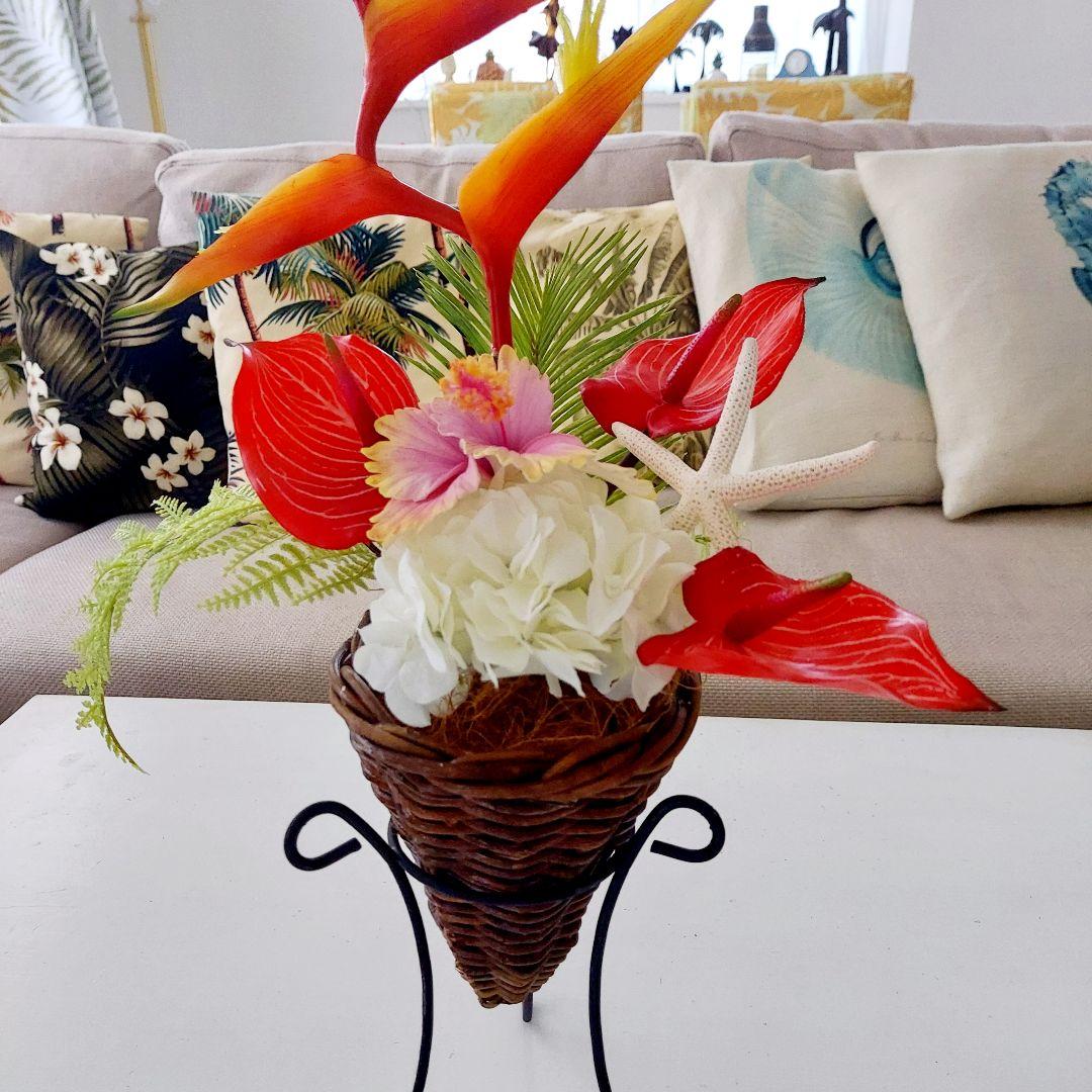 新品 ヘリコニア＆ハイビスカス トロピカル フラワーアレンジメント 2