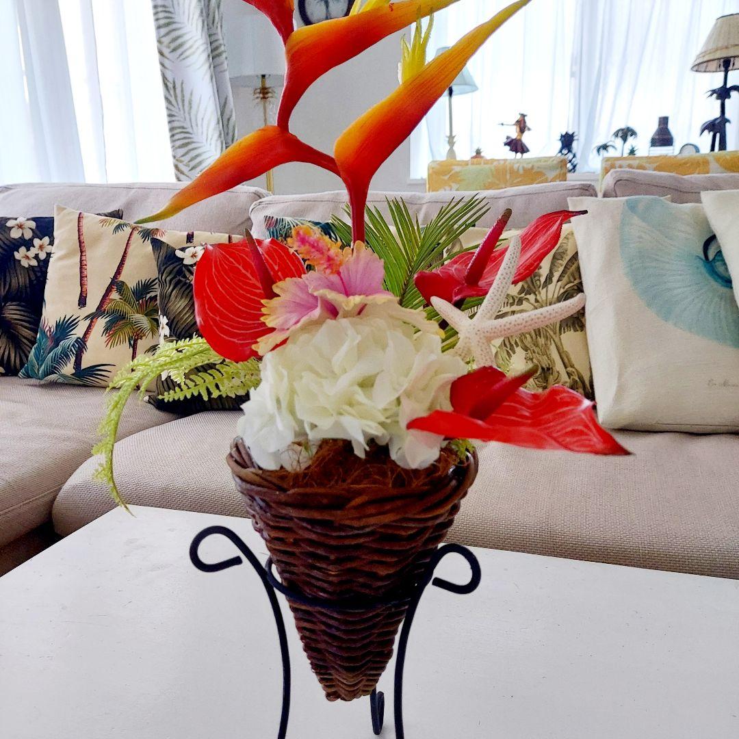 新品 ヘリコニア＆ハイビスカス トロピカル フラワーアレンジメント 2